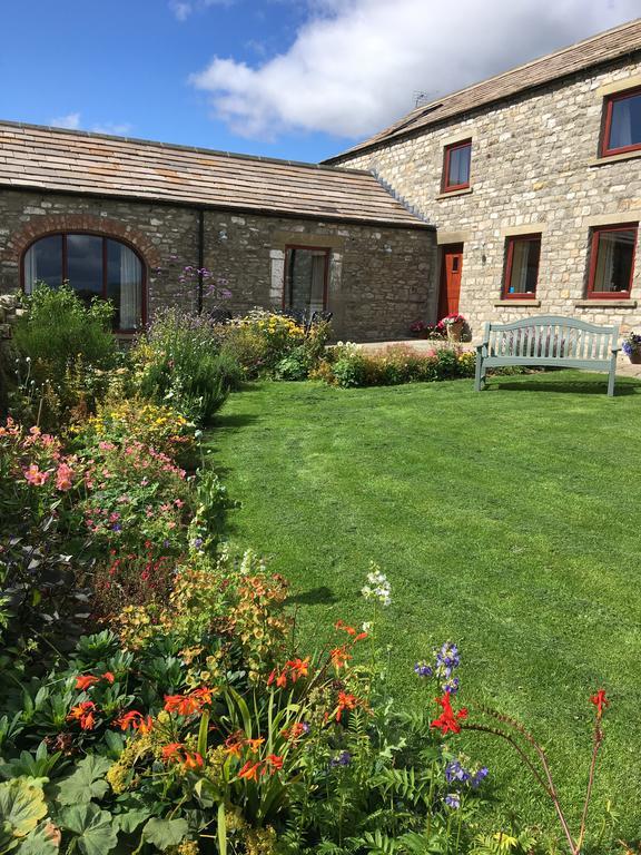Curlew Barn Bed and Breakfast Leyburn Exterior foto